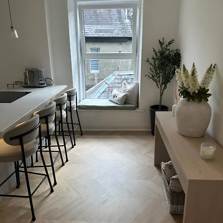 Luxury High Street Apartment Moffat Exterior photo